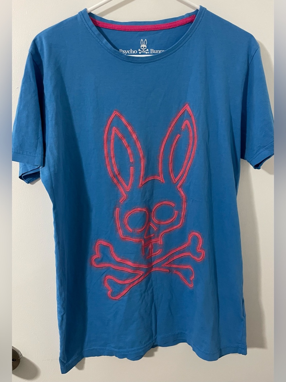 Psycho Bunny Blue T‑Shirt with Neon Pink Bunny Skull Outline